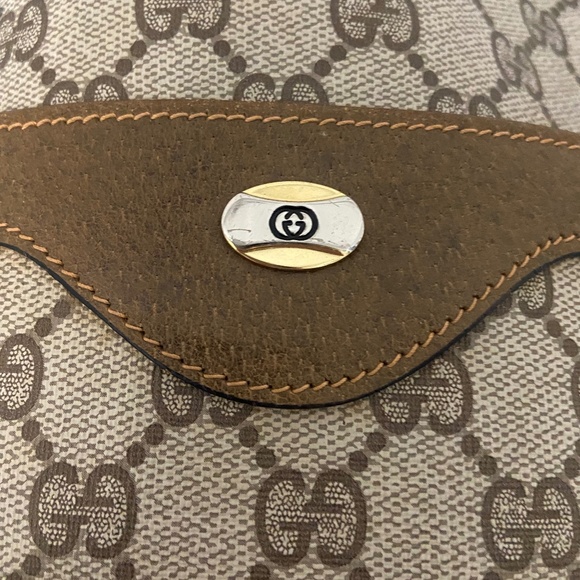 Vintage Gucci Supreme Sherry Line Tote – GG Monogram Canvas, Classic Web Stripe - Picture 3 of 16